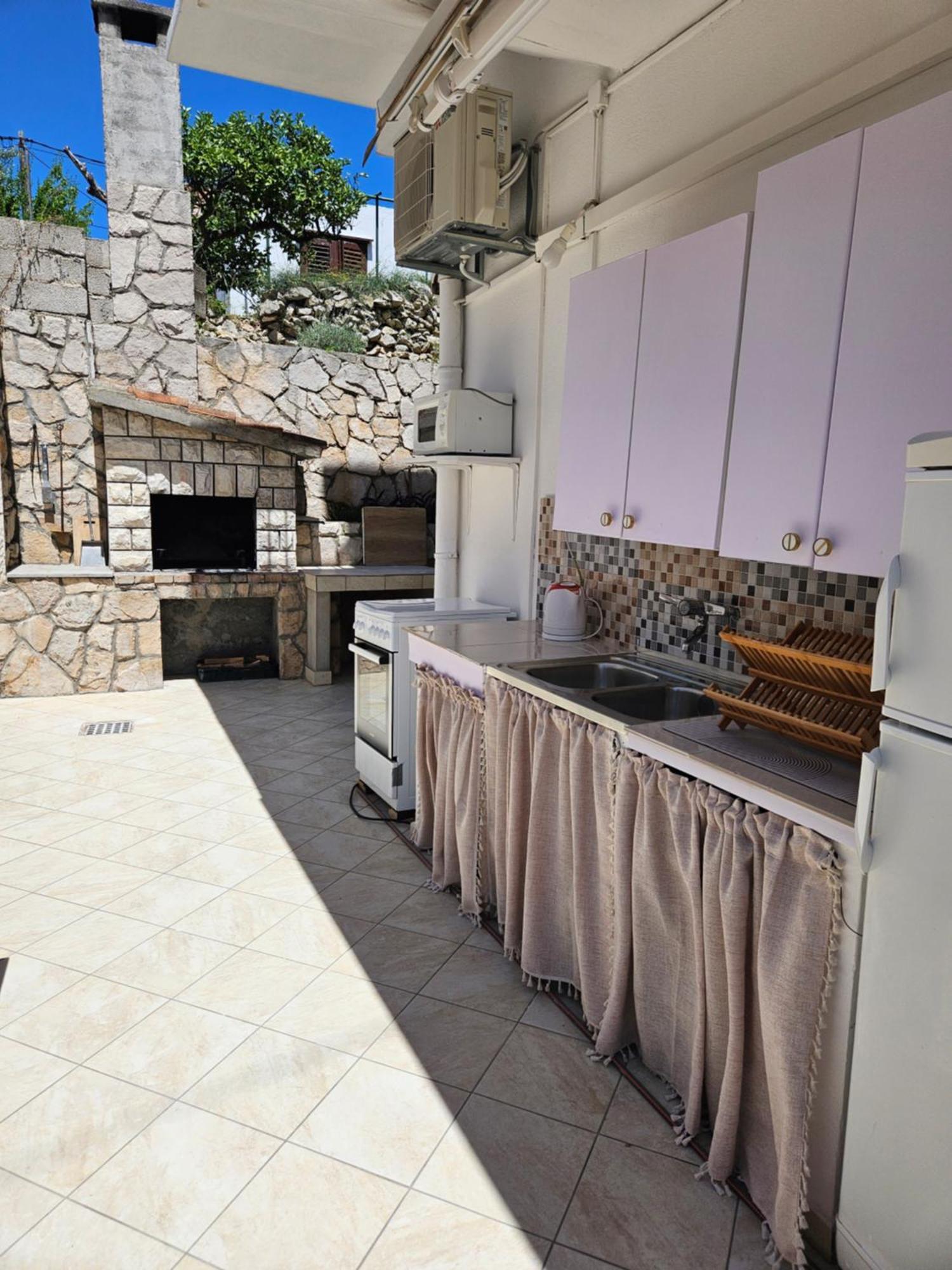 Luka'S Lodge Guesthouse & Hostel 赫瓦尔 外观 照片